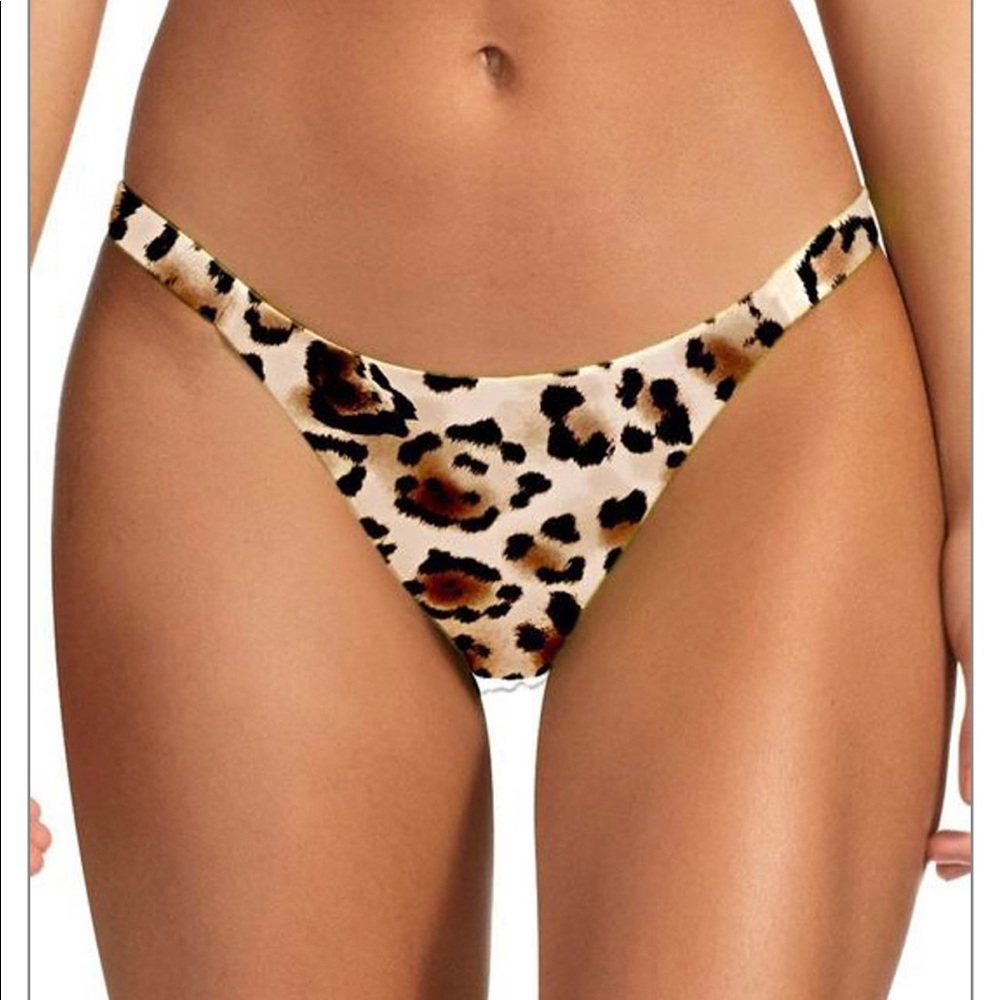 Vitamin A Carmen snow leopard bikini bottom